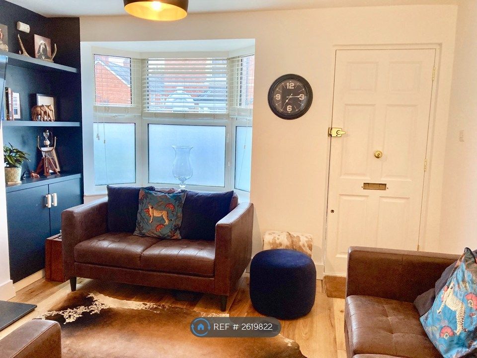Property photo 3 of 24