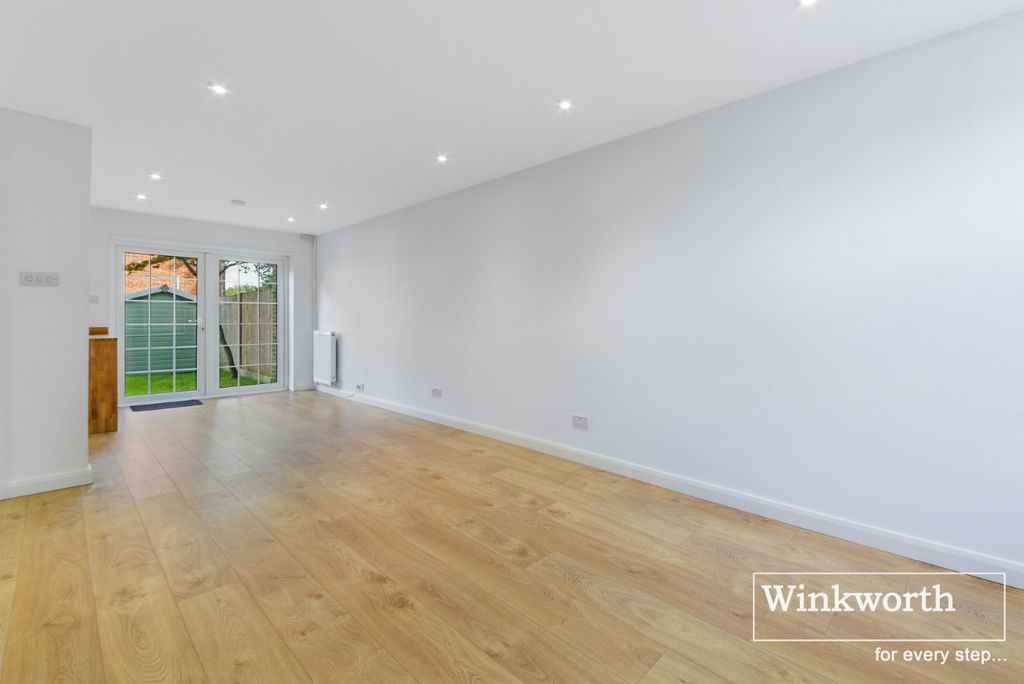 Property photo 3 of 13 Picture No. 08