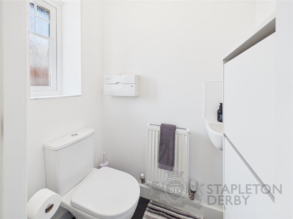 Property photo 2 of 15 Cam04645G0-Pr0080-Still009.Jpg