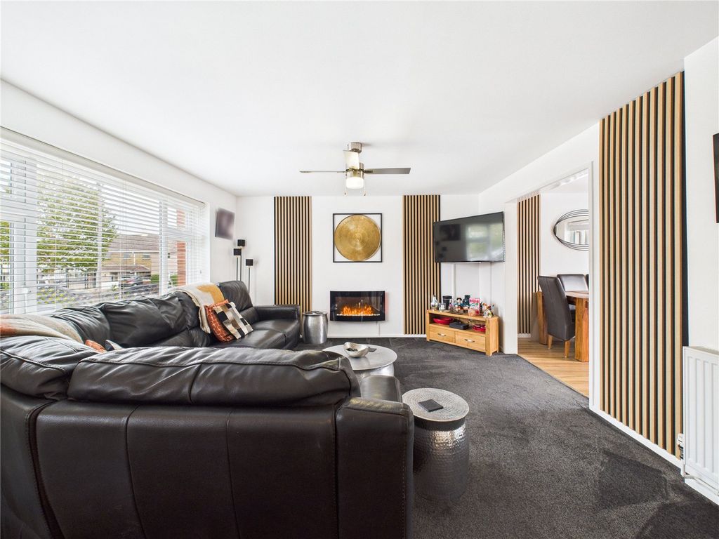 Property photo 1 of 22 Picture No. 17