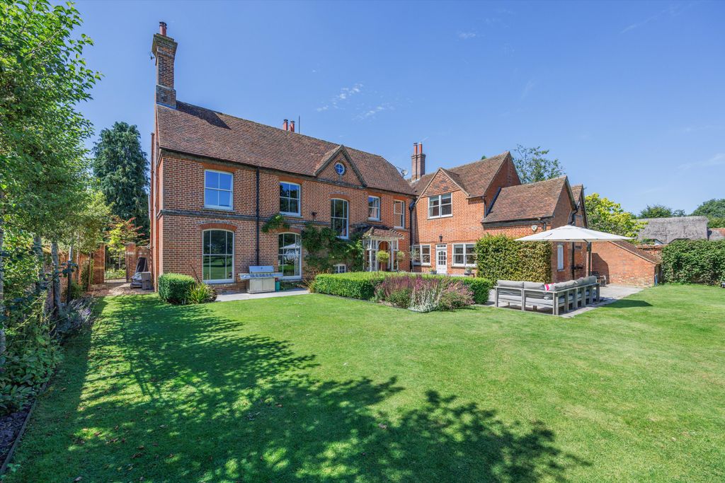 Additional image 4 of 6 bed detached house for saleChieveley, Berkshire RG20
