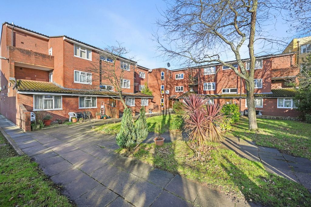 Property photo 1 of 14 Picture No. 01