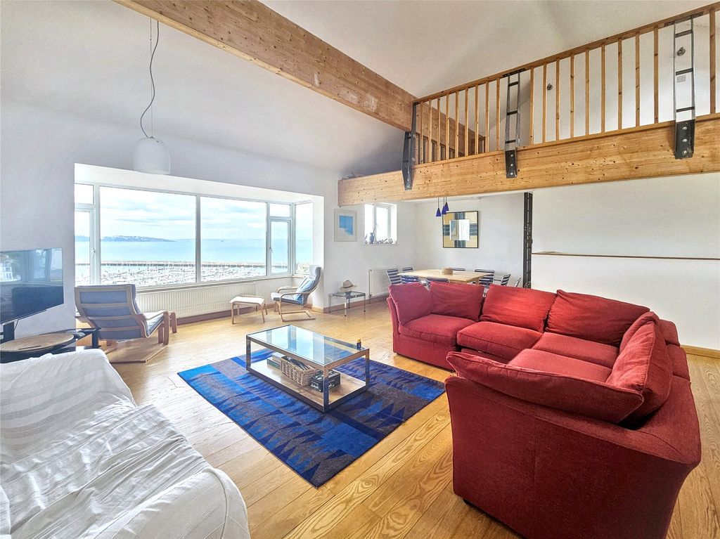 Property photo 1 of 29 Picture No. 51