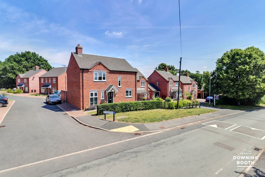 Property photo 1 of 24