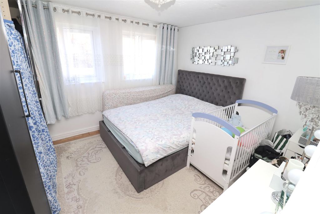 Property photo 3 of 13 Img_0713.Jpg