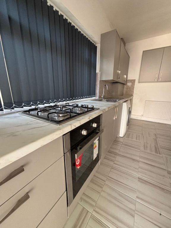 Property photo 3 of 13 Gallery