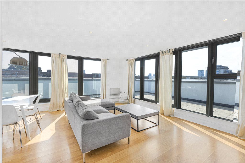 Property photo 1 of 13 Reception Room