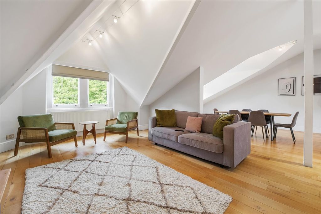 Property photo 2 of 11 2.Jpg