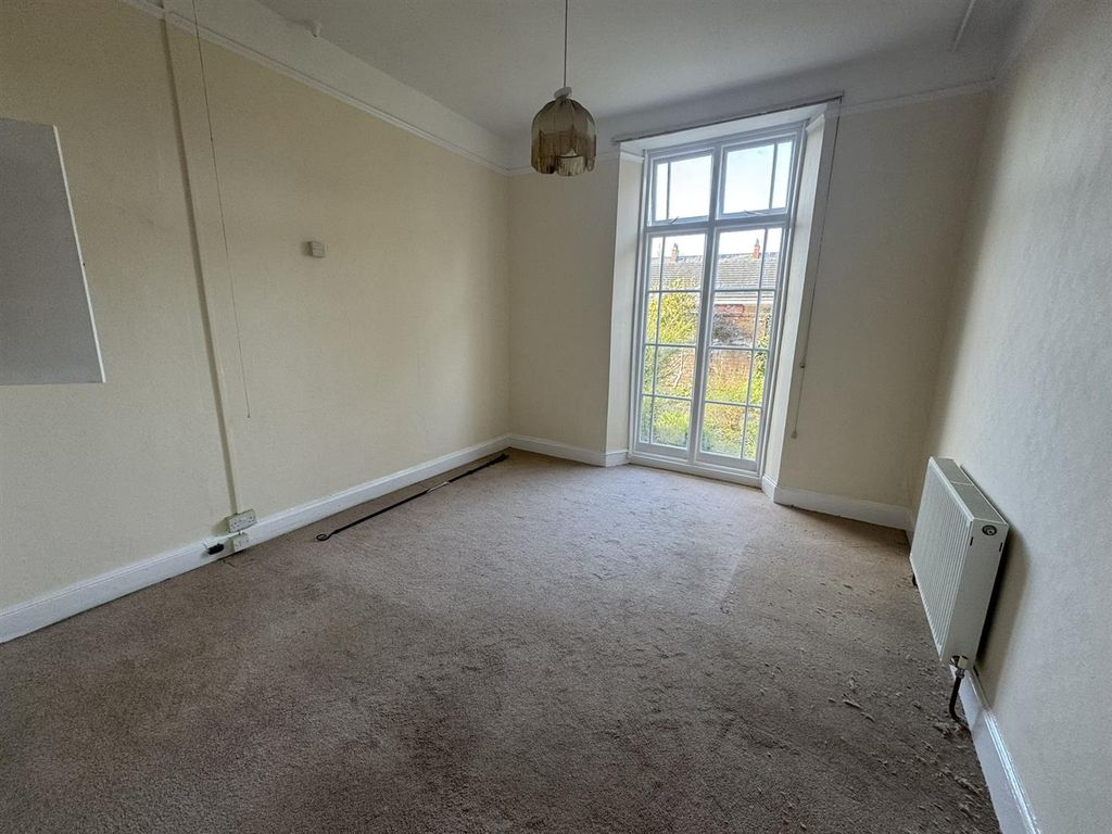 Property photo 3 of 8 Bedroom One