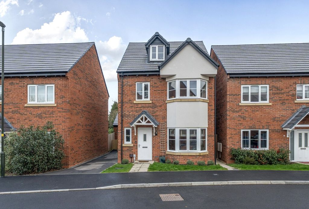 Property photo 1 of 11 Picture No. 24