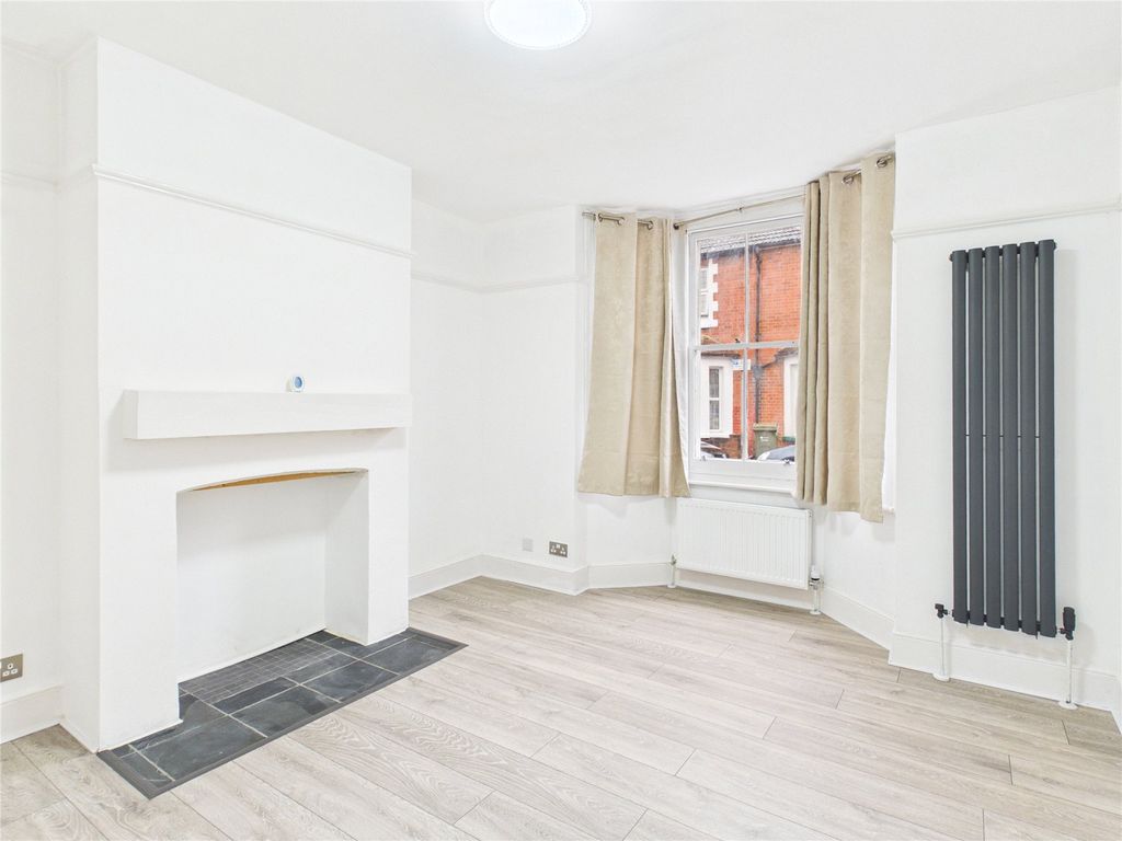 Property photo 2 of 12 Sitting Room