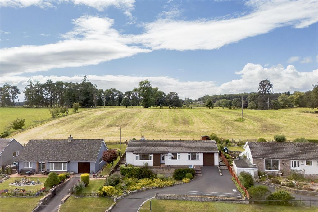Property photo 1 of 22 Ryedale