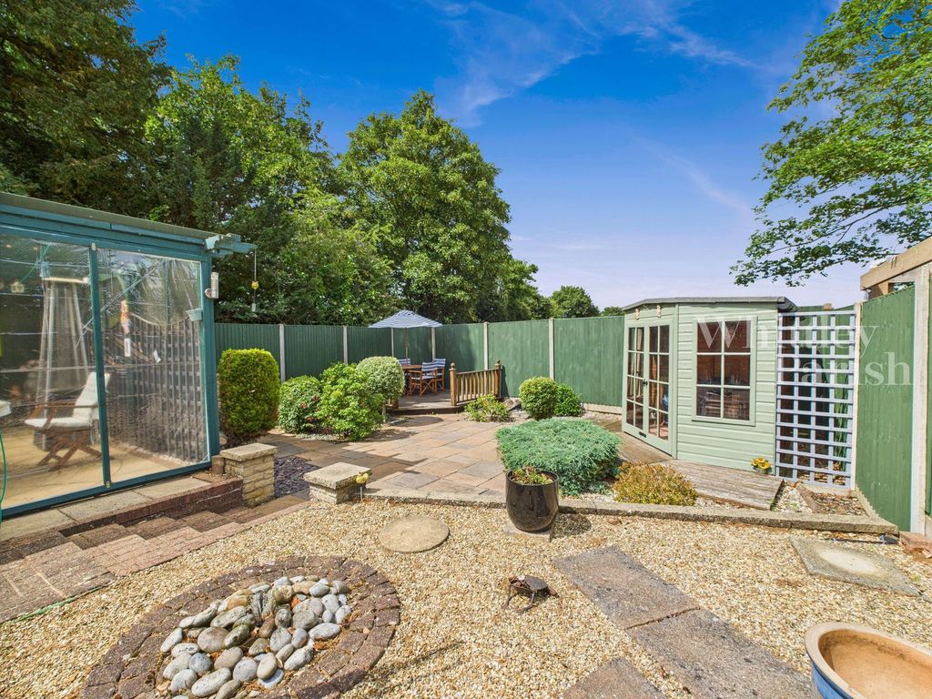 Property photo 3 of 20