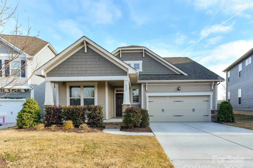 Property photo 1 of 38