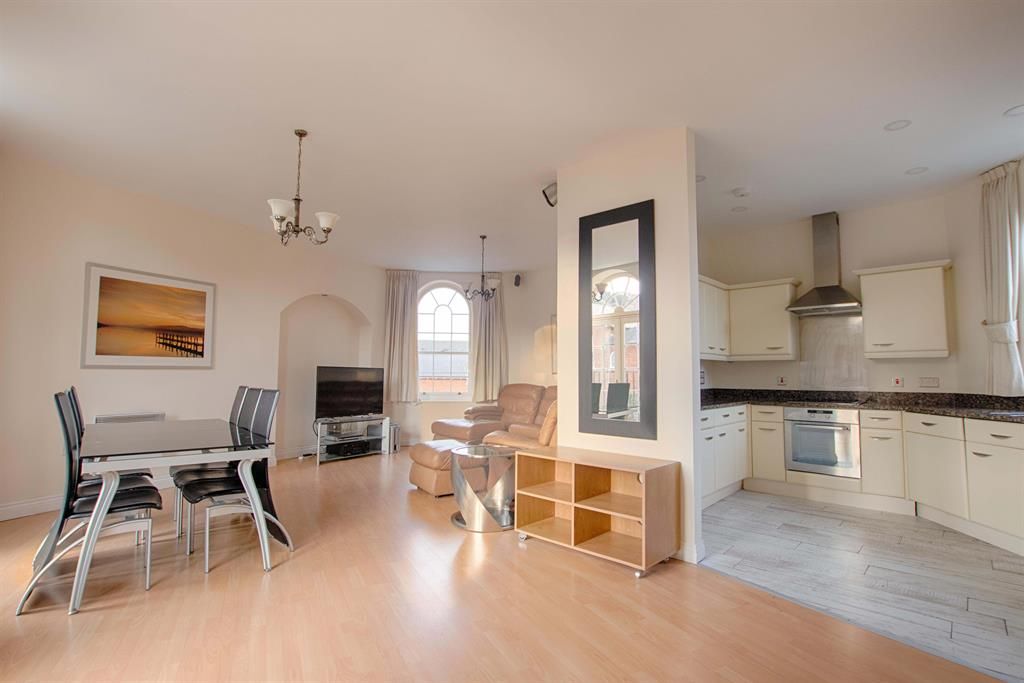 Property photo 2 of 11 Picture 2