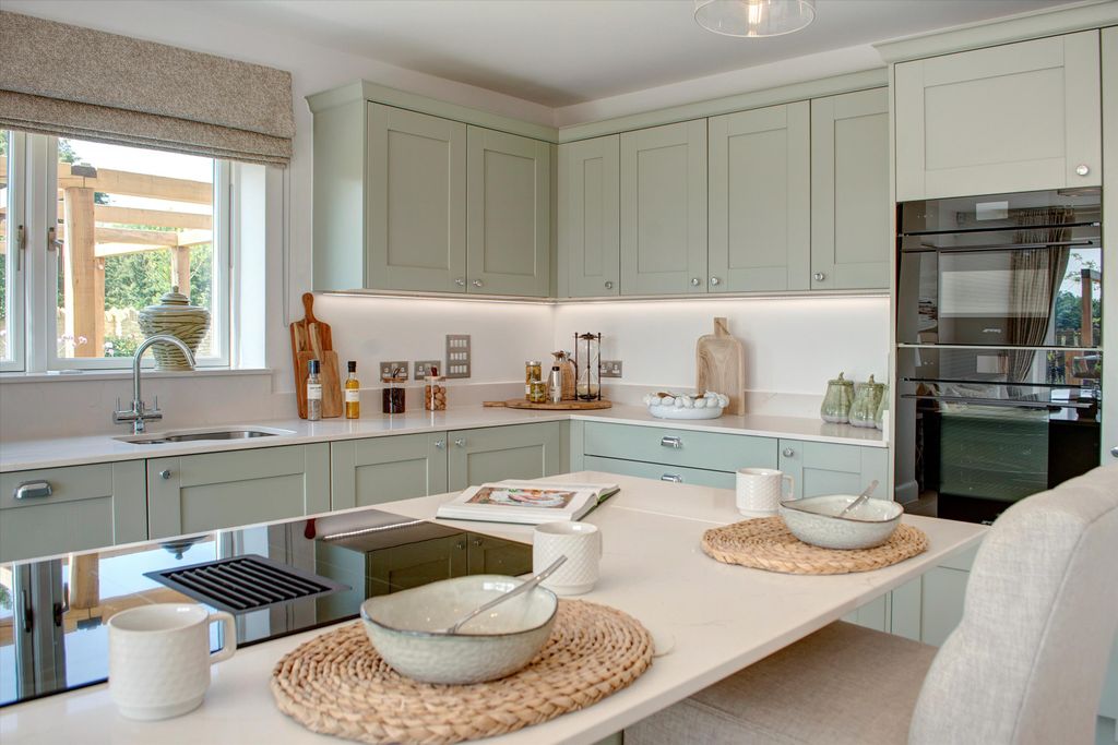 Property photo 3 of 30 Image