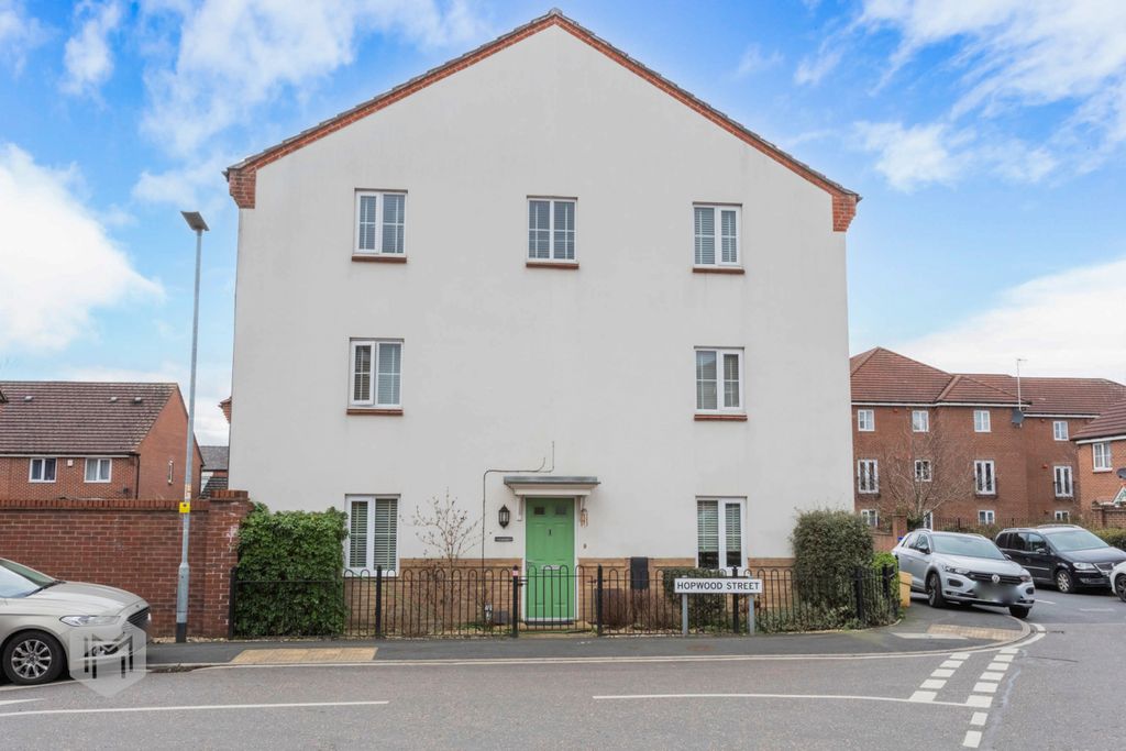 Property photo 1 of 29 Picture No. 46