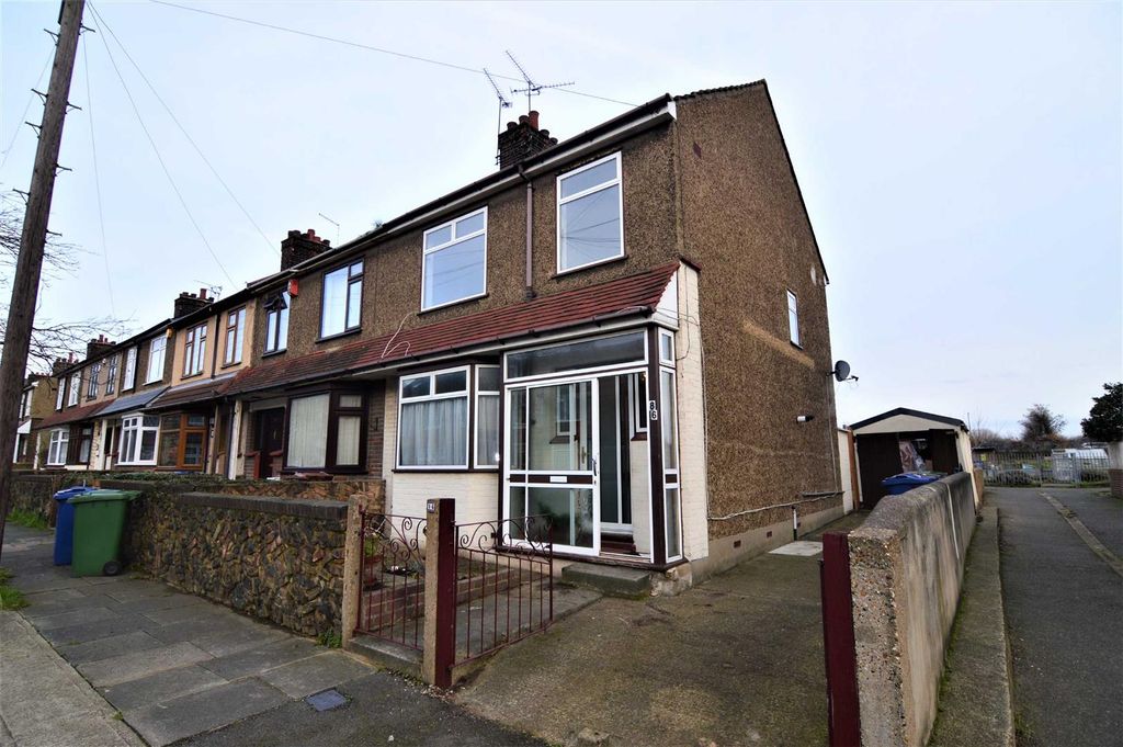 Property photo 1 of 21