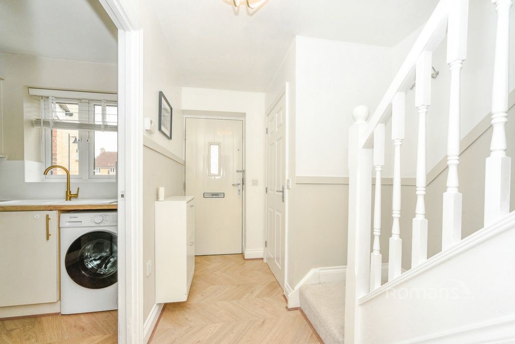Property photo 3 of 17 Pbox-Img.Jpg