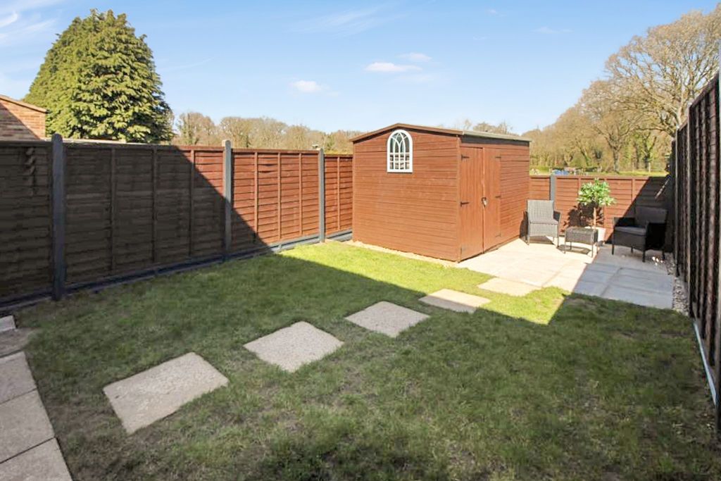Property photo 2 of 13 Photo 12