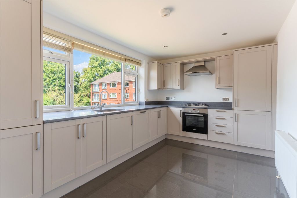 Property photo 1 of 14 Picture No. 07