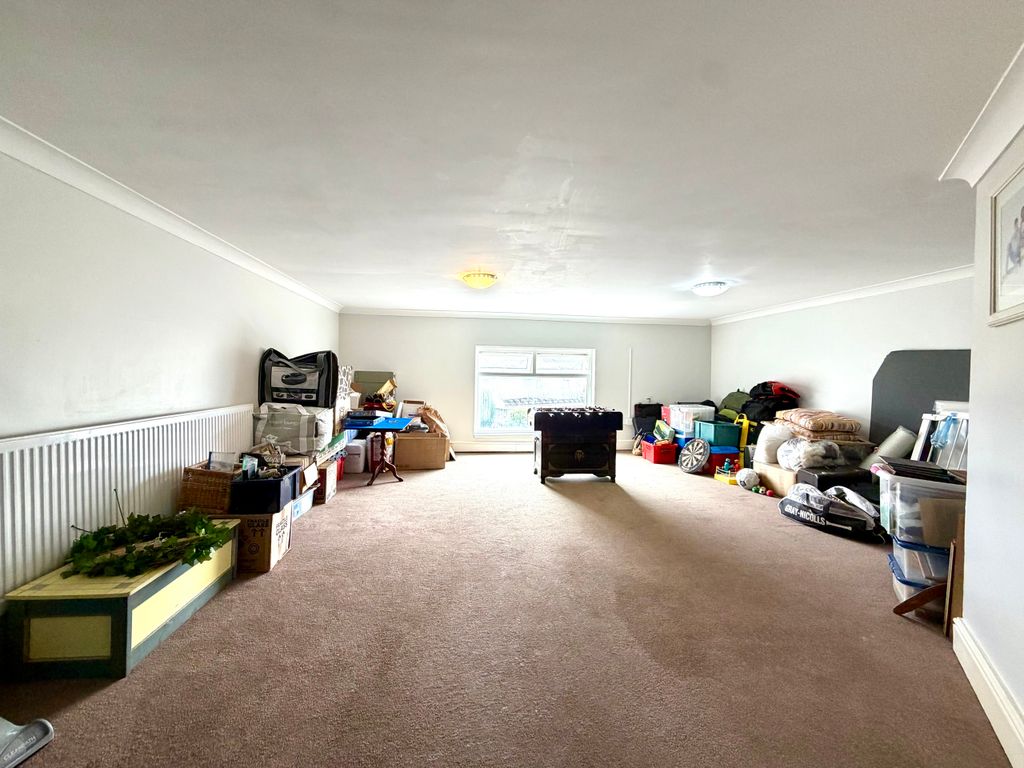 Additional image 9 of 5 bed detached house for saleLakeside Gardens, Merthyr Tydfil CF48