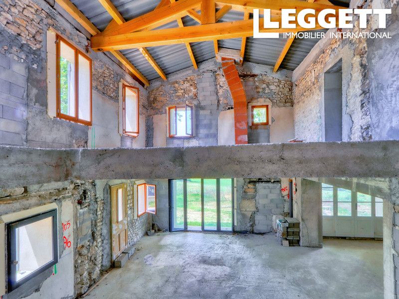 Property photo 3 of 10