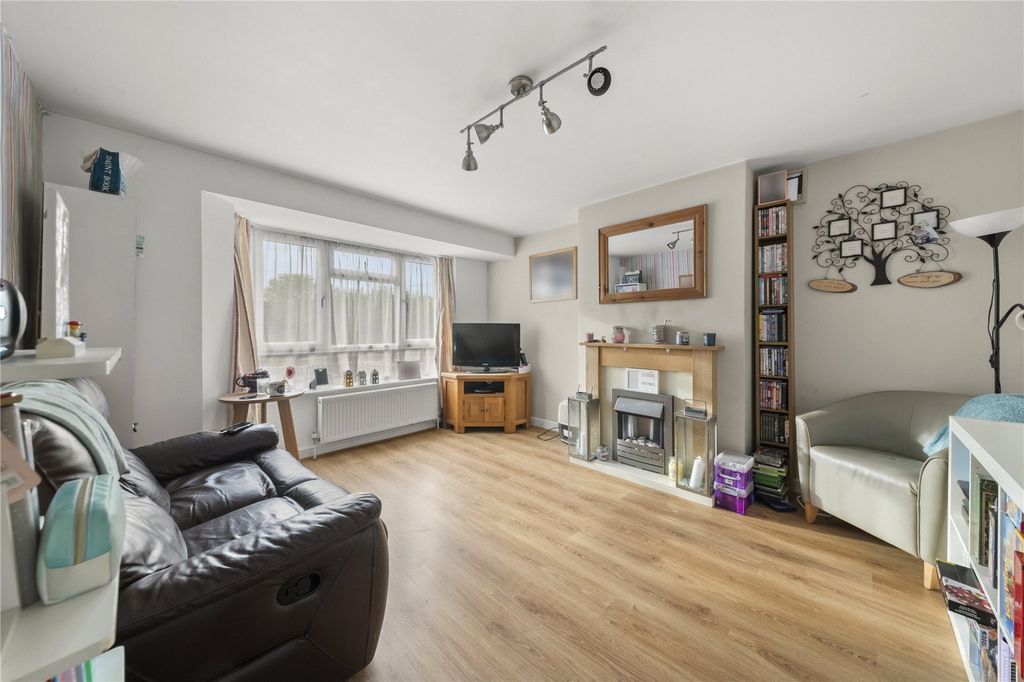 Property photo 2 of 11 Picture No. 02