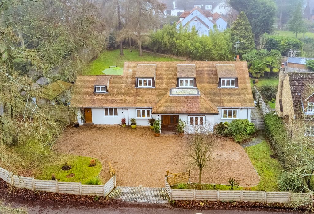 Property photo 1 of 32 Picture No. 13