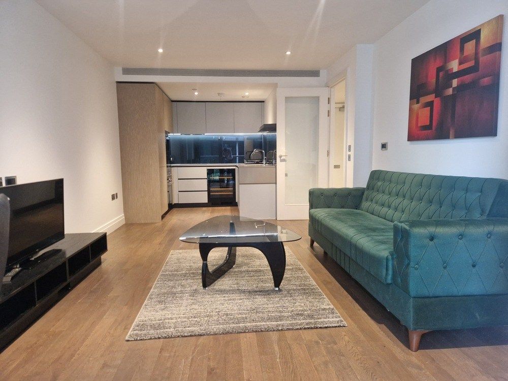 Property photo 2 of 17 Gallery