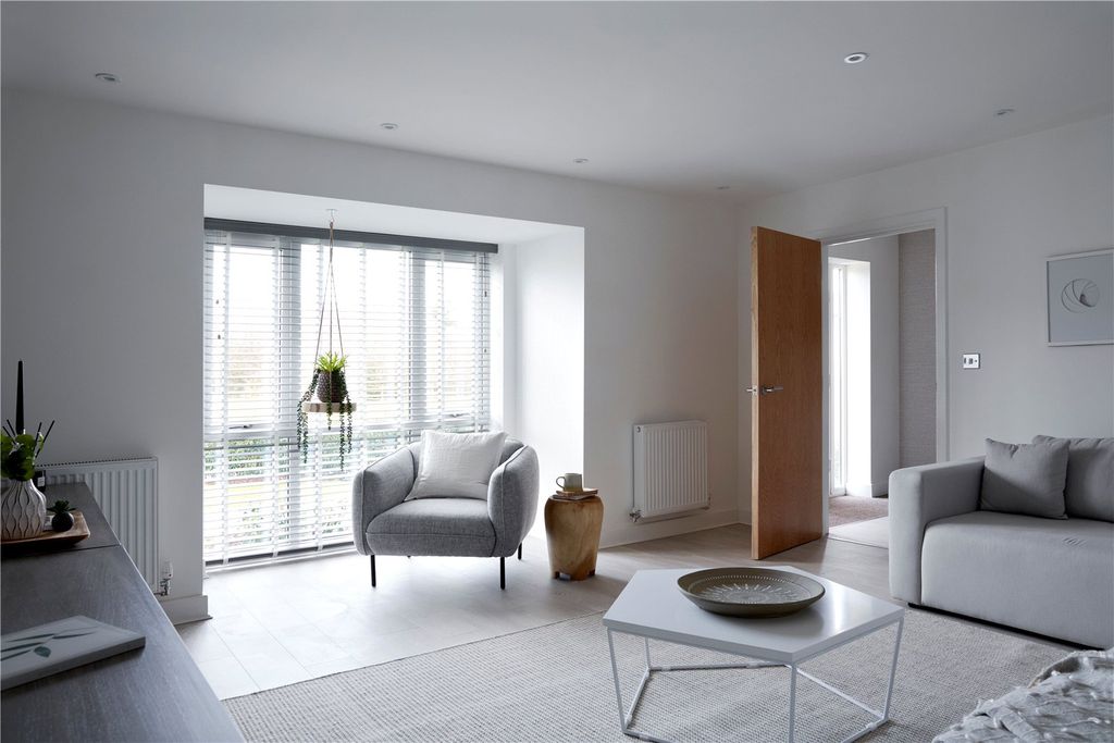 Property photo 3 of 14 Picture No. 02