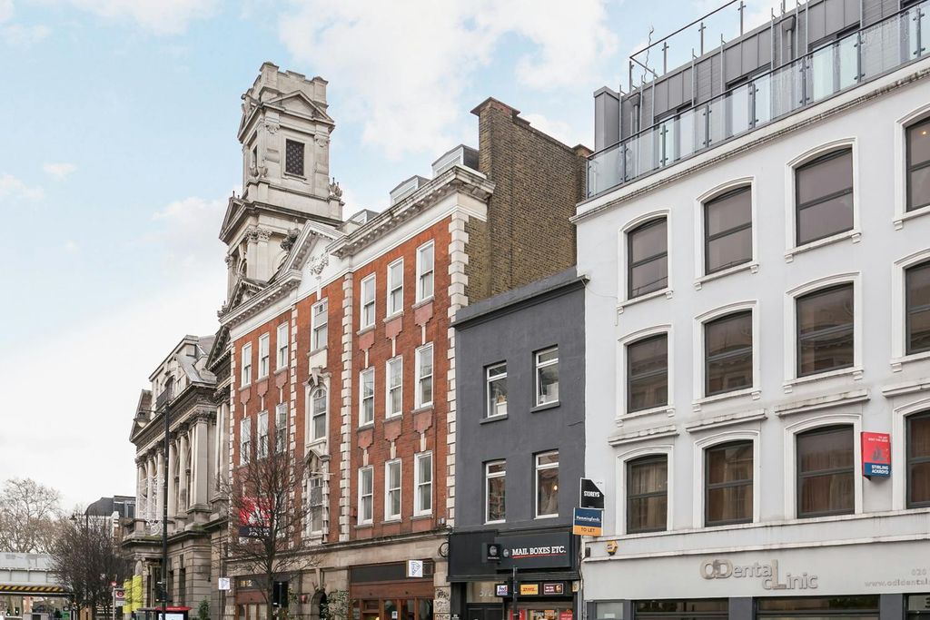 Property photo 3 of 5 371Oldstreetec1V9Ltshoreditchofficetoletexternal2Dominionlondon.Jpg