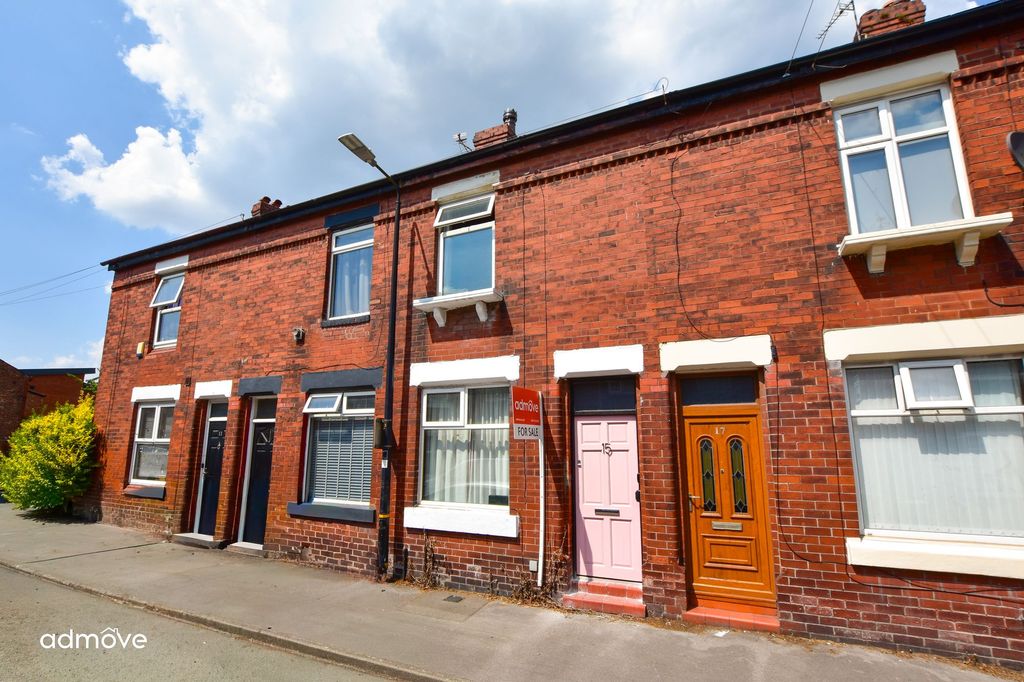 Property photo 1 of 13