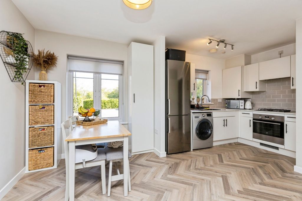 Property photo 2 of 14 Pbox-Img.Jpg