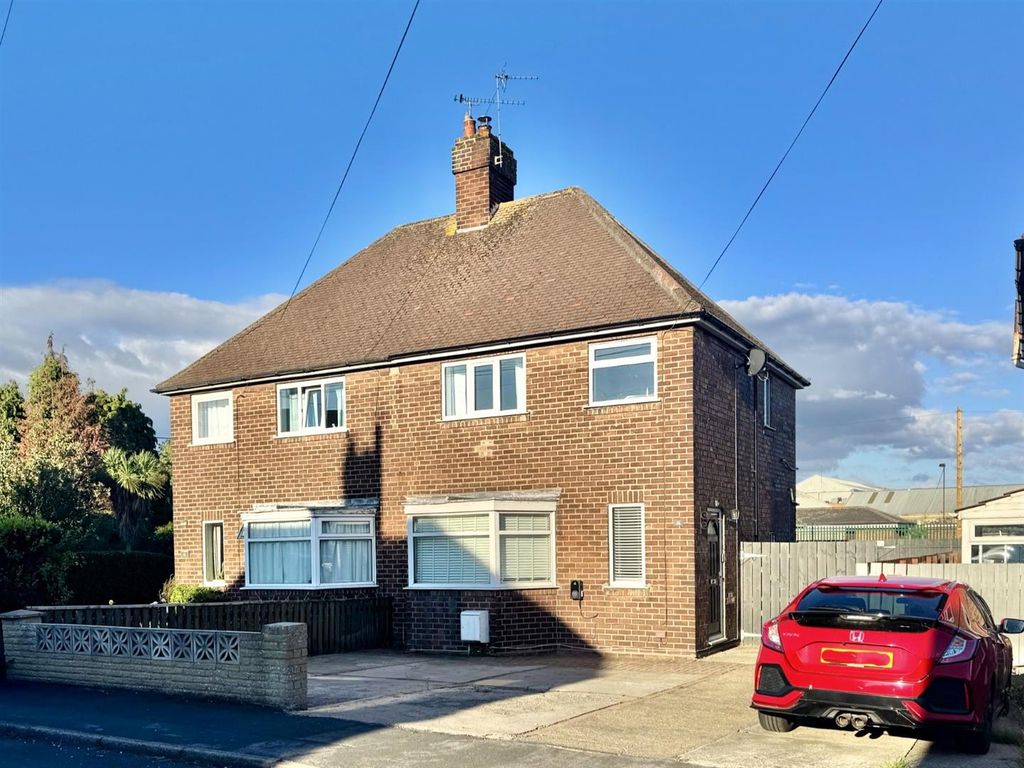 Property photo 1 of 13 Front 1.Jpga.Jpg