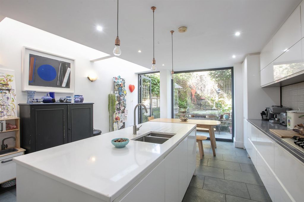 Property photo 1 of 44 3Y6A1129.Jpg