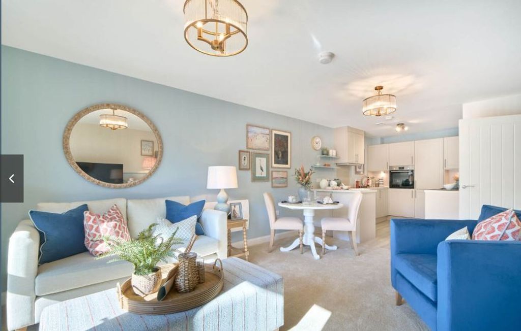 Property photo 3 of 7