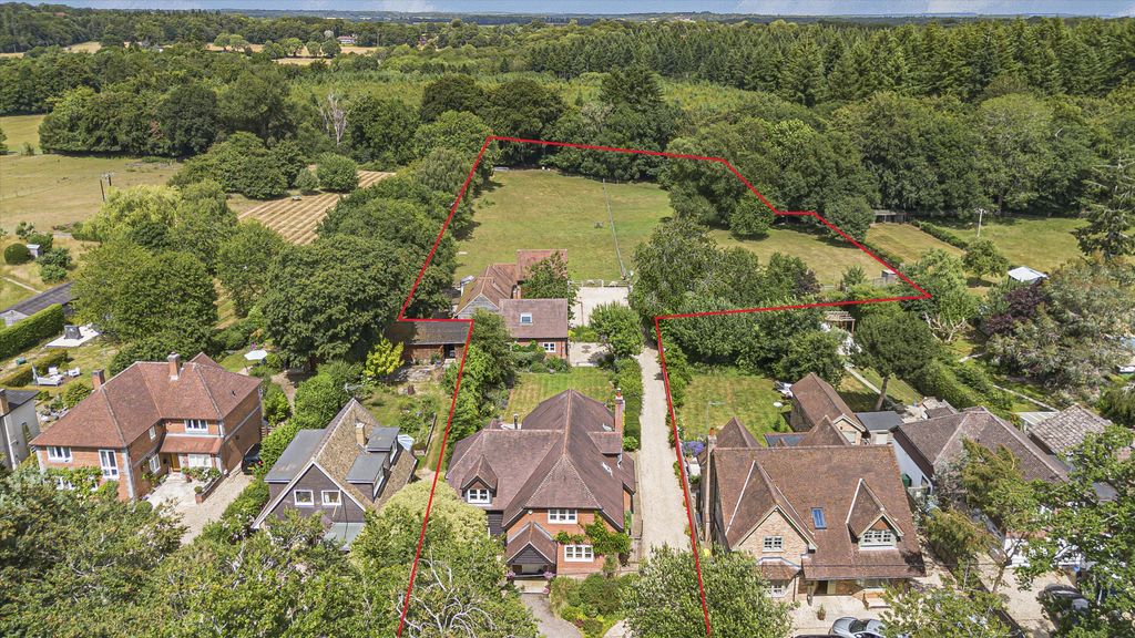 Property photo 3 of 31 Image
