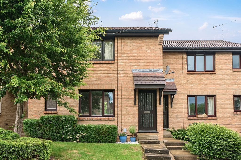 Property photo 1 of 12