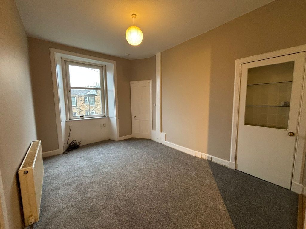 Property photo 3 of 7 Photo 3