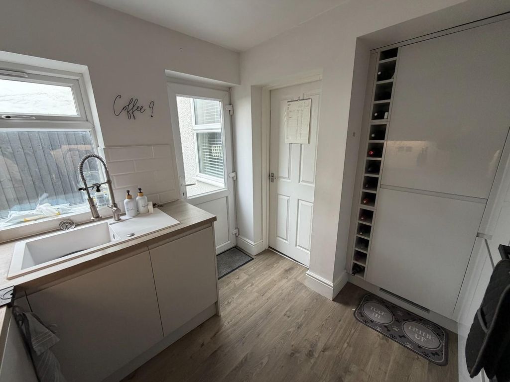 Property photo 3 of 15 Img_7738.Jpg