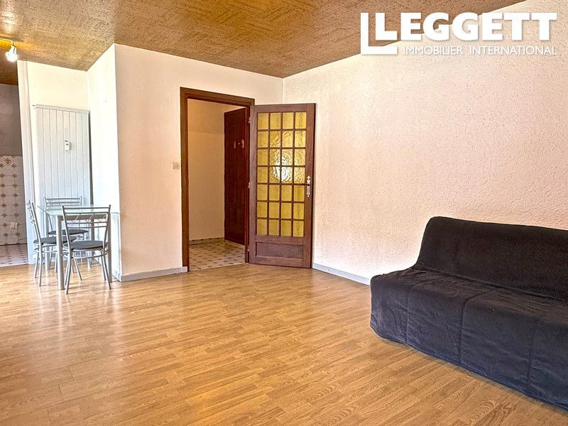 Property photo 3 of 10