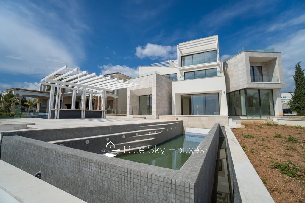 Property photo 1 of 56