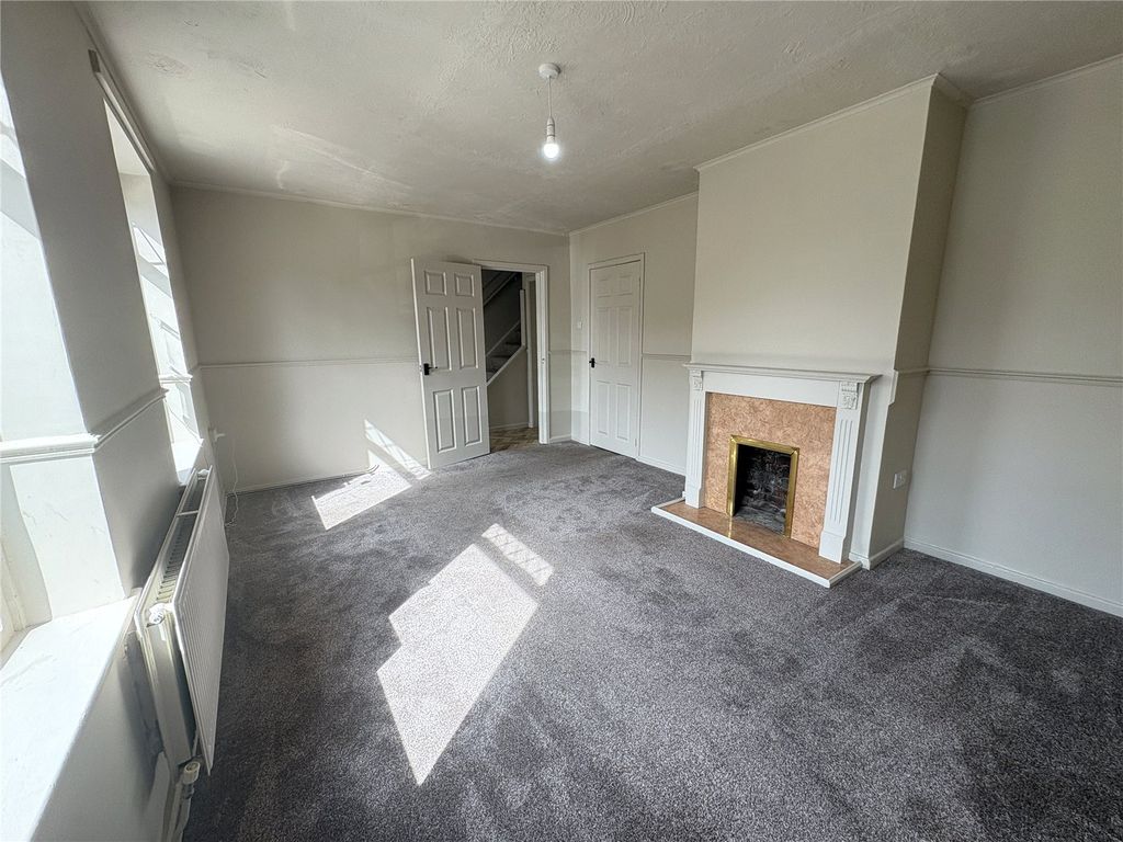 Property photo 2 of 14 Picture No. 01