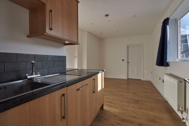 Property photo 3 of 6 Living Space