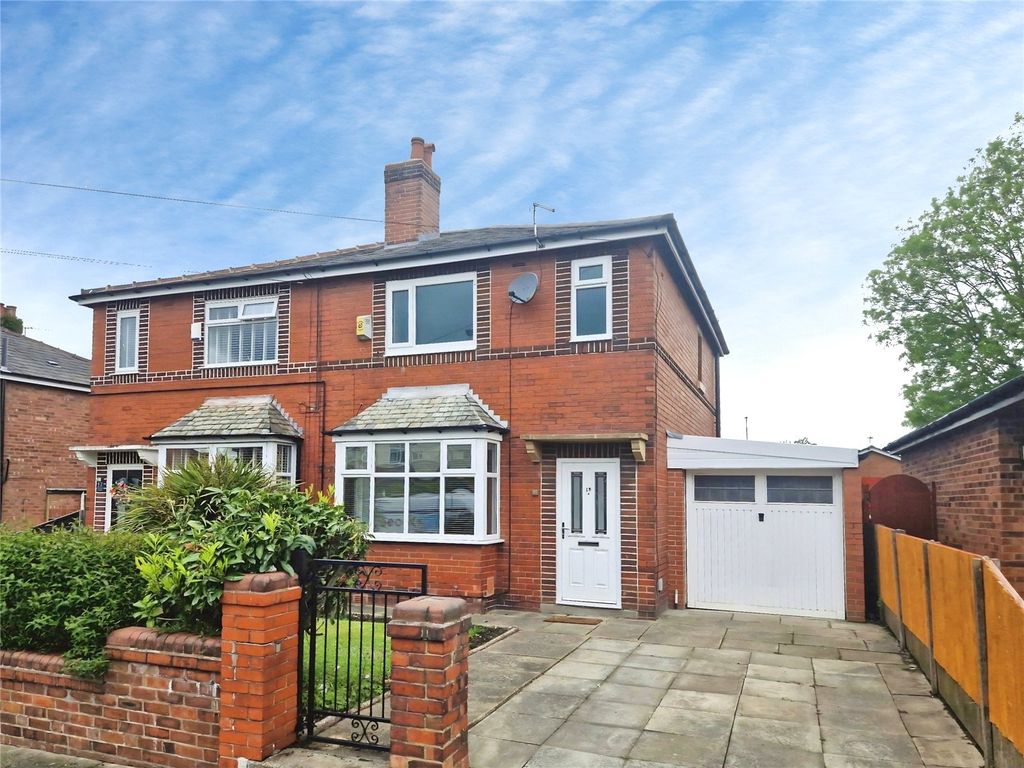 Property photo 1 of 17 Picture No. 01