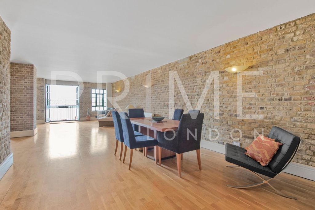 Property photo 1 of 19 Dining(1).Jpg