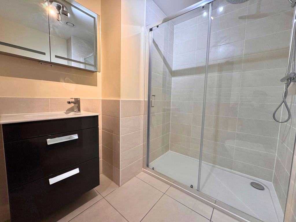Property photo 3 of 23 Main Shower Room