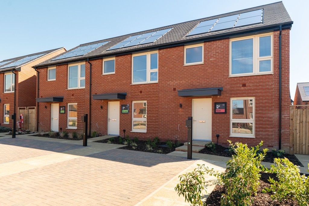 Property photo 1 of 12 cala At Himley Village, Bicester