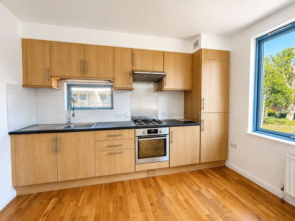 Property photo 3 of 7 Picture No. 06